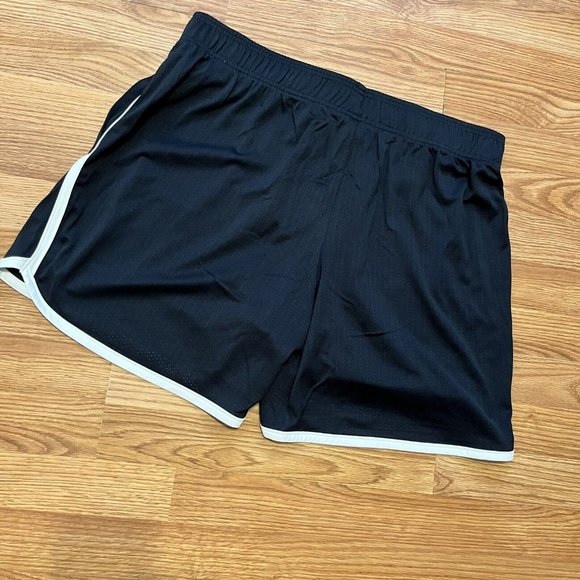 UNDER‎ ARMOUR PROJECT ROCK DISRUPT SHORTS 1373578-001 BLACK/LUNAR PURPLE Size XL - Picture 9 of 9